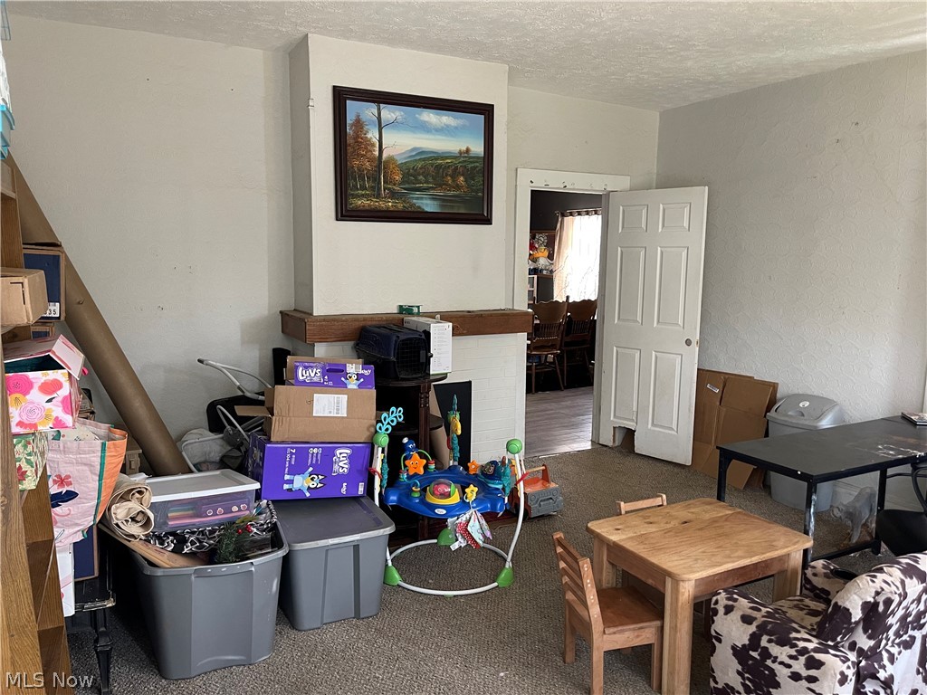 146 W 8th Street Dover OH 44622