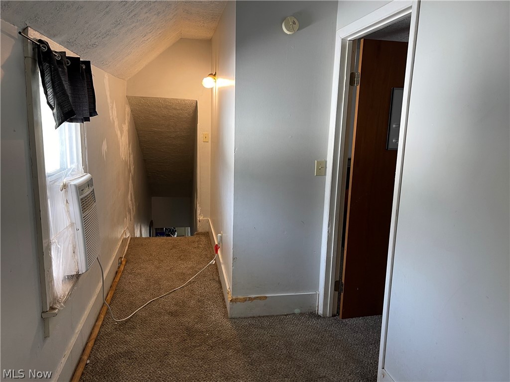146 W 8th Street Dover OH 44622