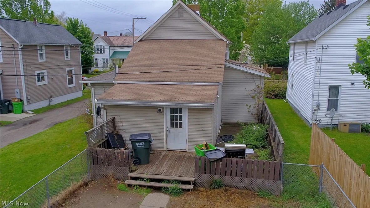 146 W 8th Street Dover OH 44622