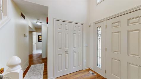 5275 Lenore Drive Mentor OH 44060