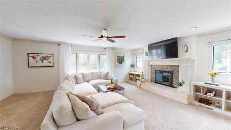 5275 Lenore Drive Mentor OH 44060