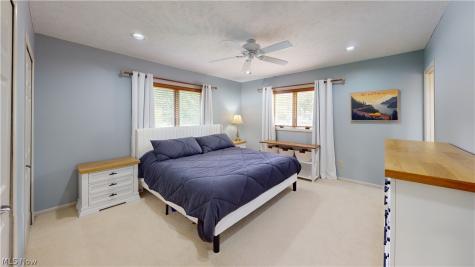5275 Lenore Drive Mentor OH 44060