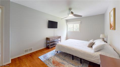 5275 Lenore Drive Mentor OH 44060