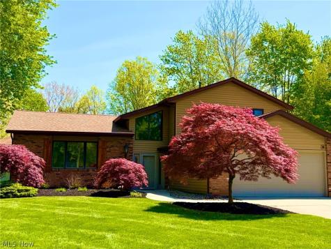 5275 Lenore Drive Mentor OH 44060