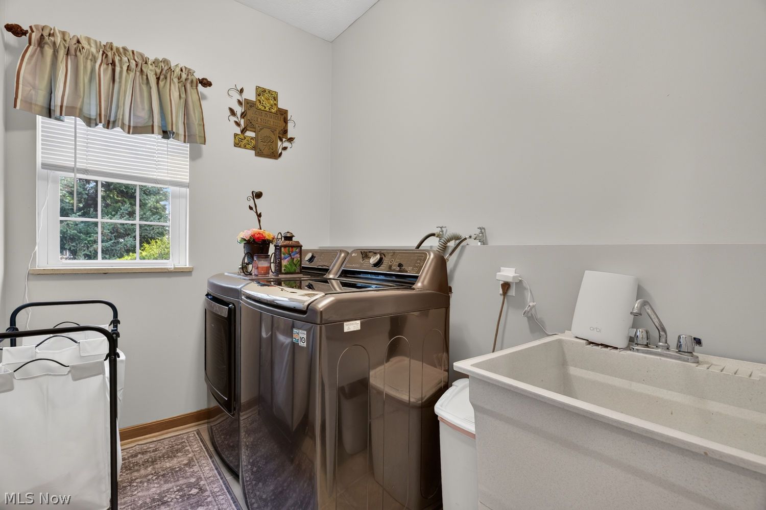 7996 Rice Road Amherst OH 44001