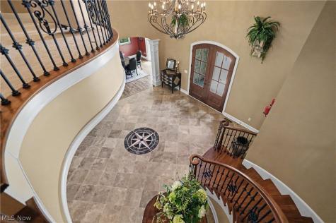 215 Brighton Lane Peninsula OH 44264
