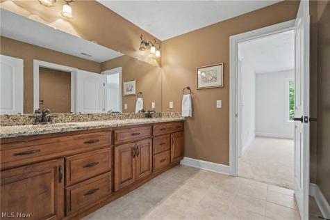 215 Brighton Lane Peninsula OH 44264