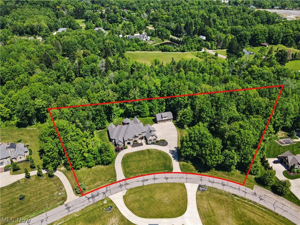 215 Brighton Lane Peninsula OH 44264