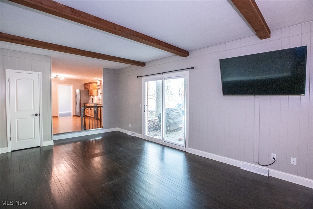 6723 Warrington Drive North Olmsted OH 44070