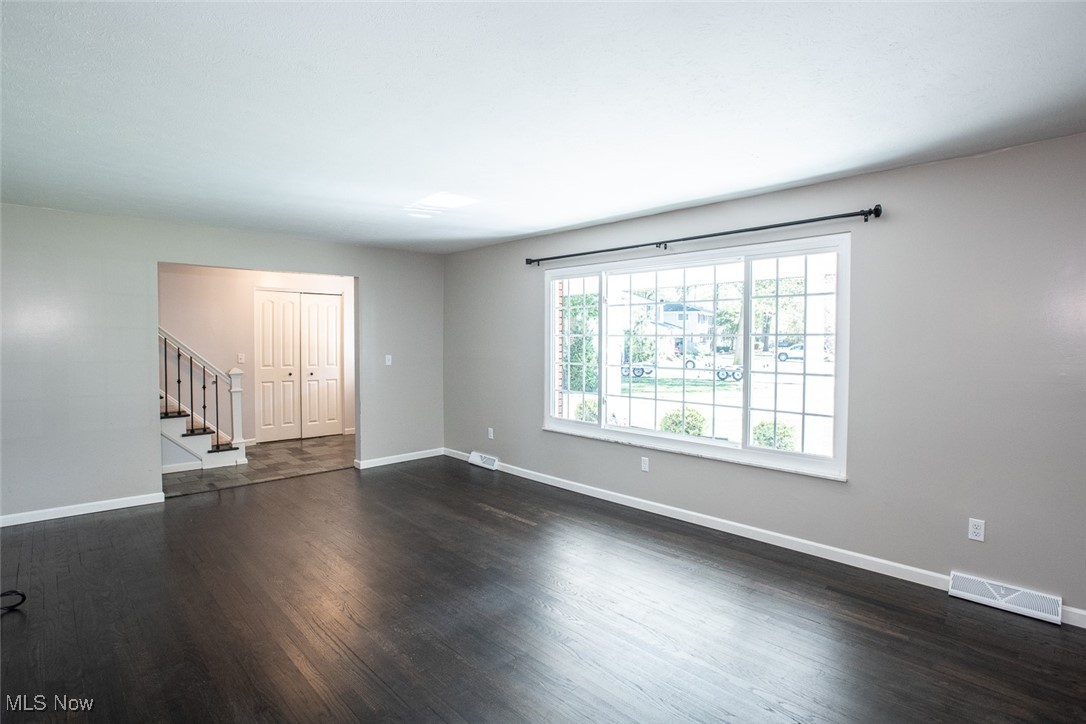 6723 Warrington Drive North Olmsted OH 44070