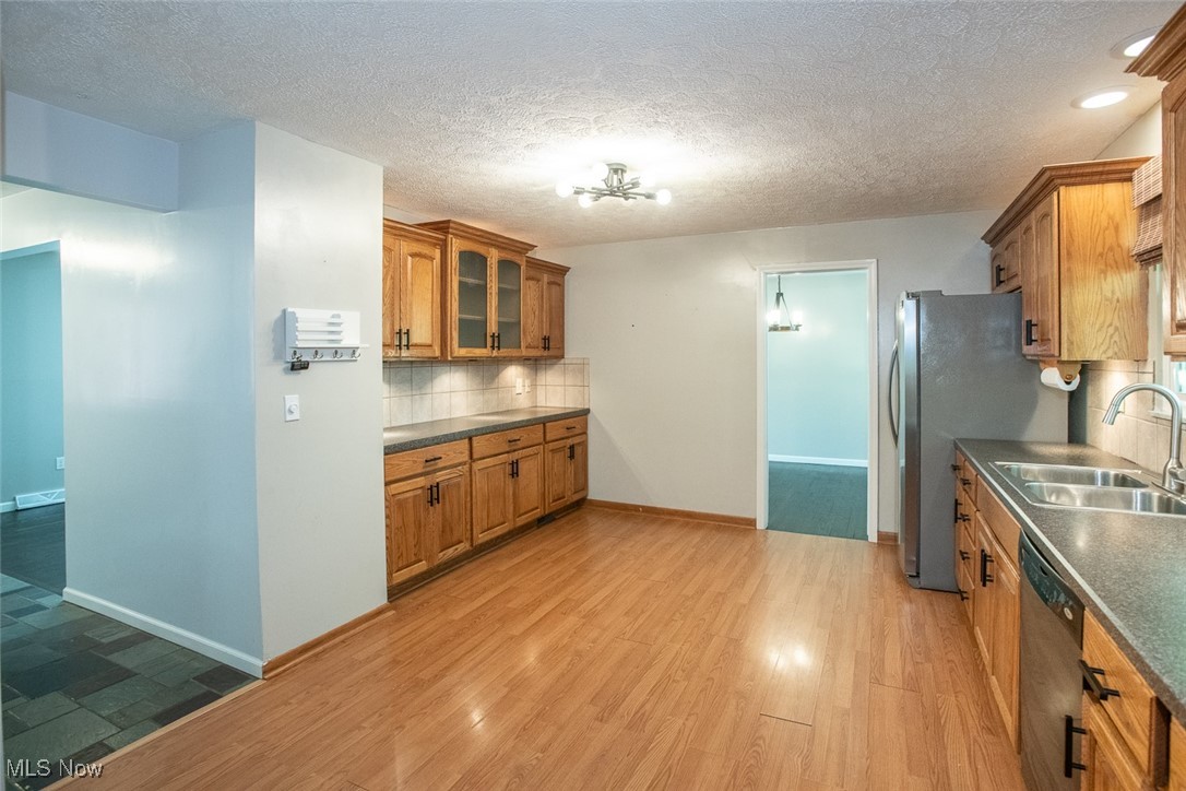 6723 Warrington Drive North Olmsted OH 44070