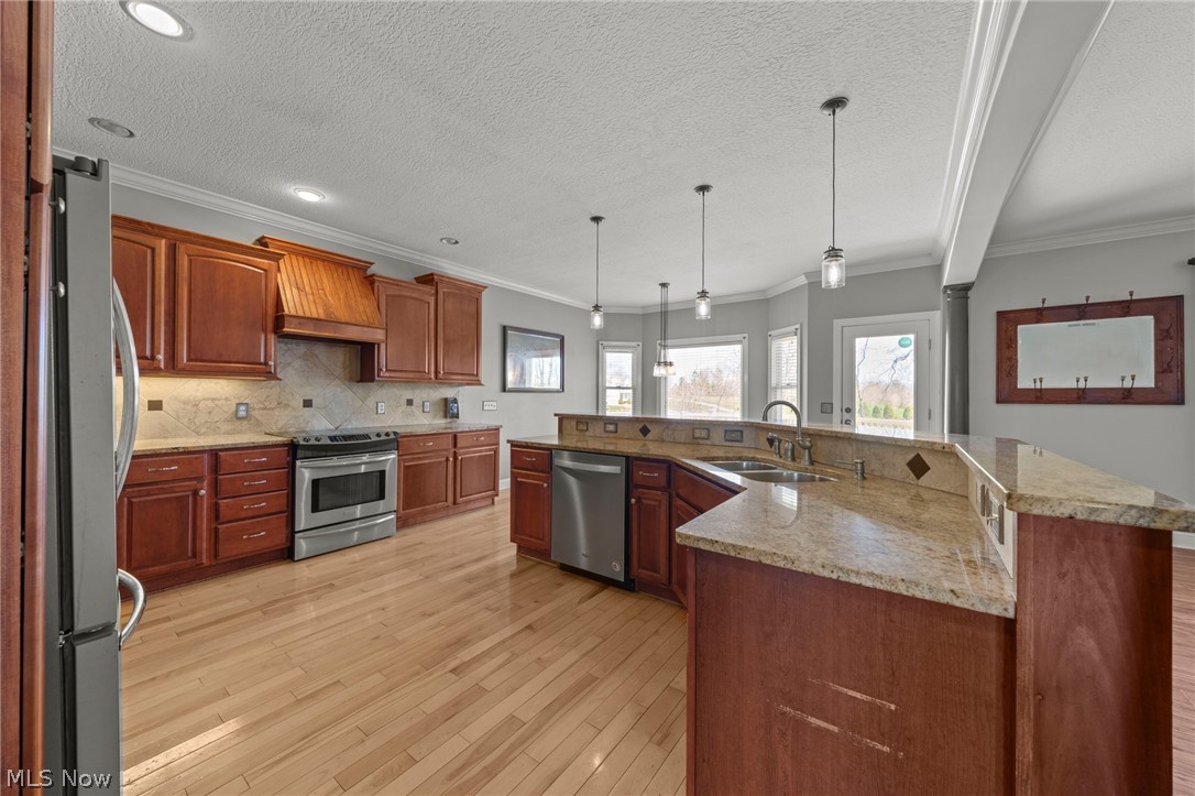 4059 Knollbrook Drive Norton OH 44203
