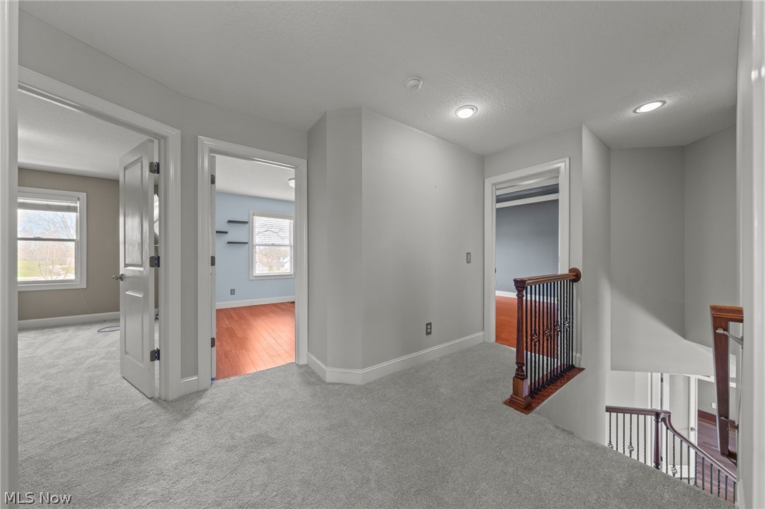 4059 Knollbrook Drive Norton OH 44203
