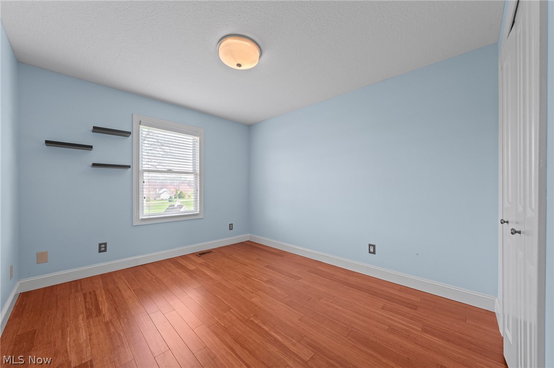 4059 Knollbrook Drive Norton OH 44203