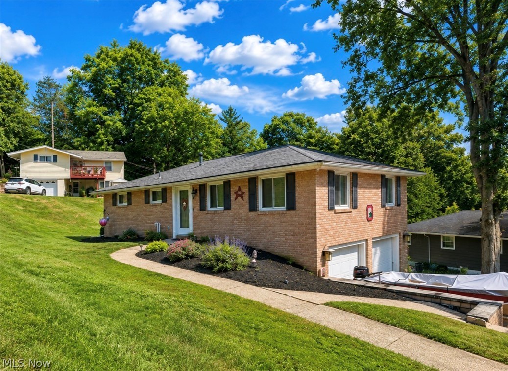 1739 Evergreen Park Drive Coshocton OH 43812