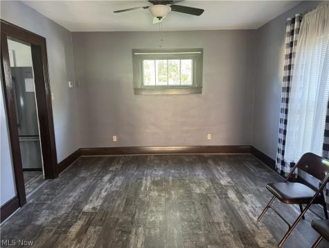 235 15th Street NW Barberton OH 44203