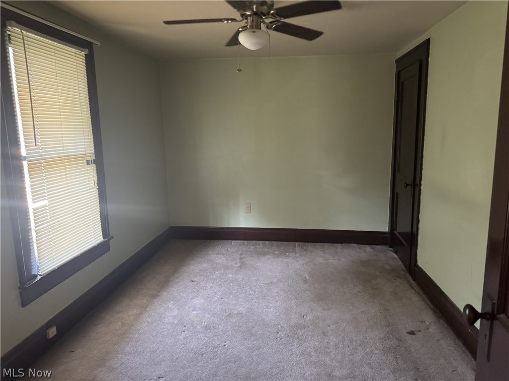 235 15th Street NW Barberton OH 44203