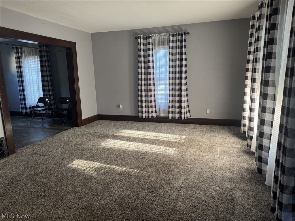235 15th Street NW Barberton OH 44203