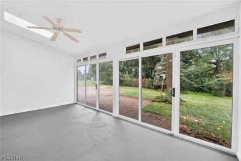 720 Lorena Street SW North Canton OH 44720