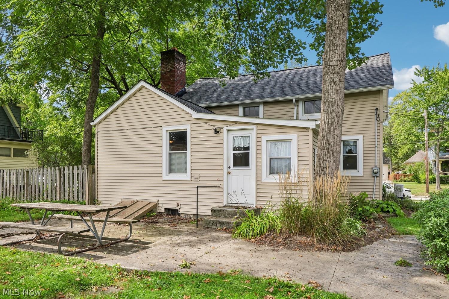 104 Seminary Street Berea OH 44017