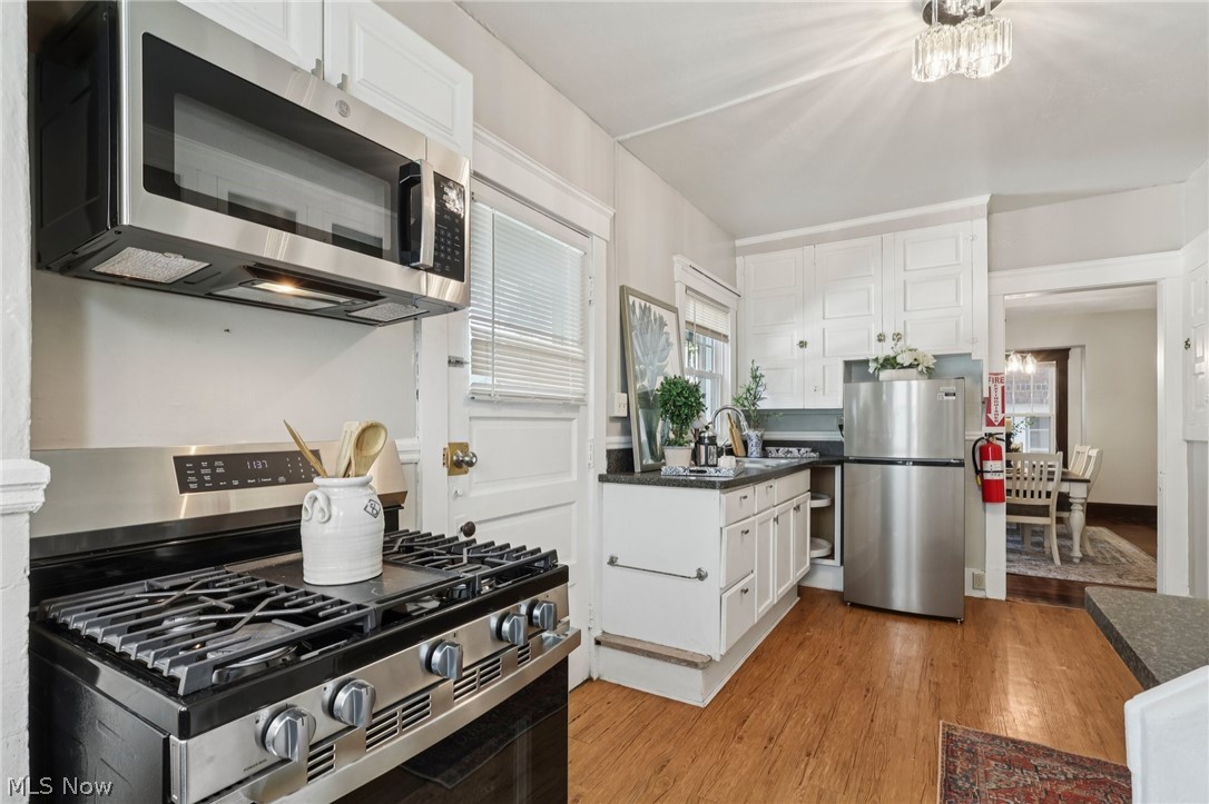2230 Grandview Avenue Cleveland Heights OH 44106