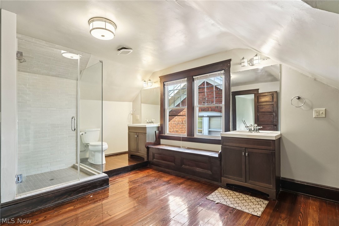2230 Grandview Avenue Cleveland Heights OH 44106