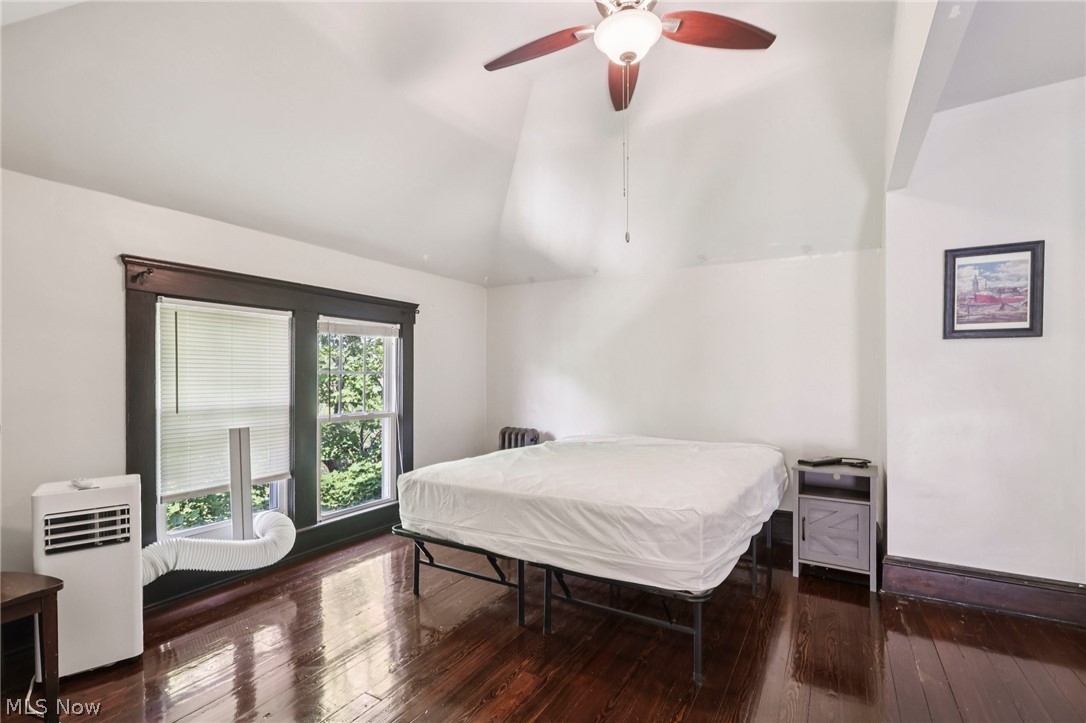 2230 Grandview Avenue Cleveland Heights OH 44106