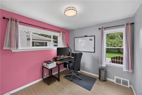 29799 Robert Street Wickliffe OH 44092