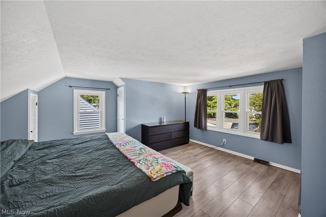 29799 Robert Street Wickliffe OH 44092