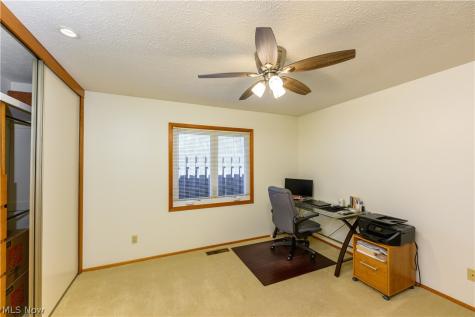 10483 Shale Brook Way Strongsville OH 44149