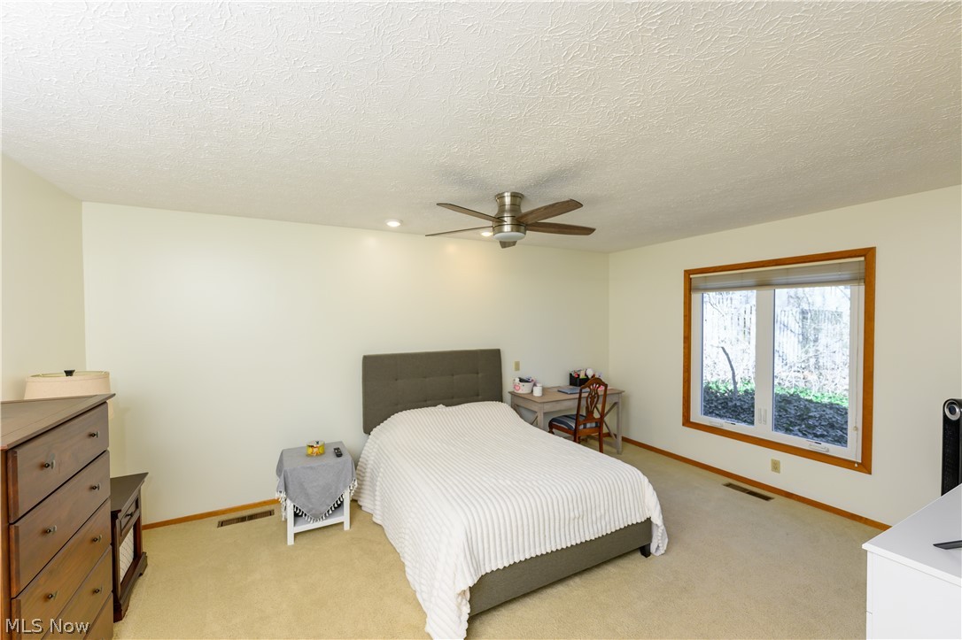 10483 Shale Brook Way Strongsville OH 44149