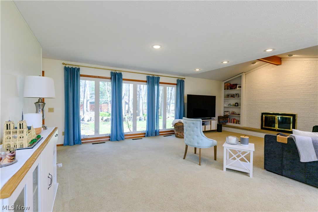 10483 Shale Brook Way Strongsville OH 44149