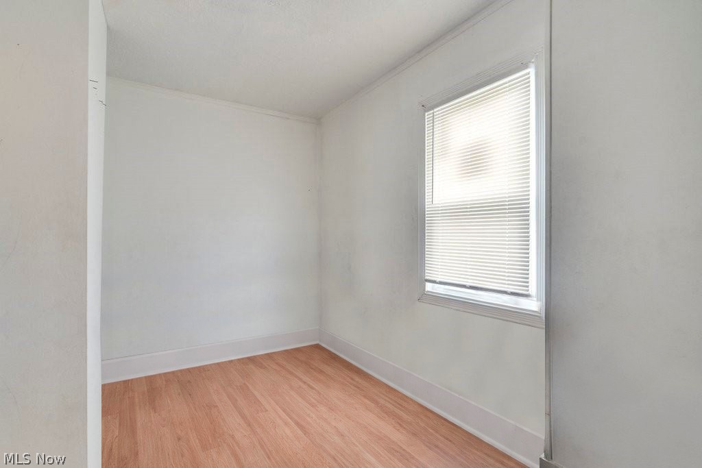2036 W 83rd Street Cleveland OH 44102