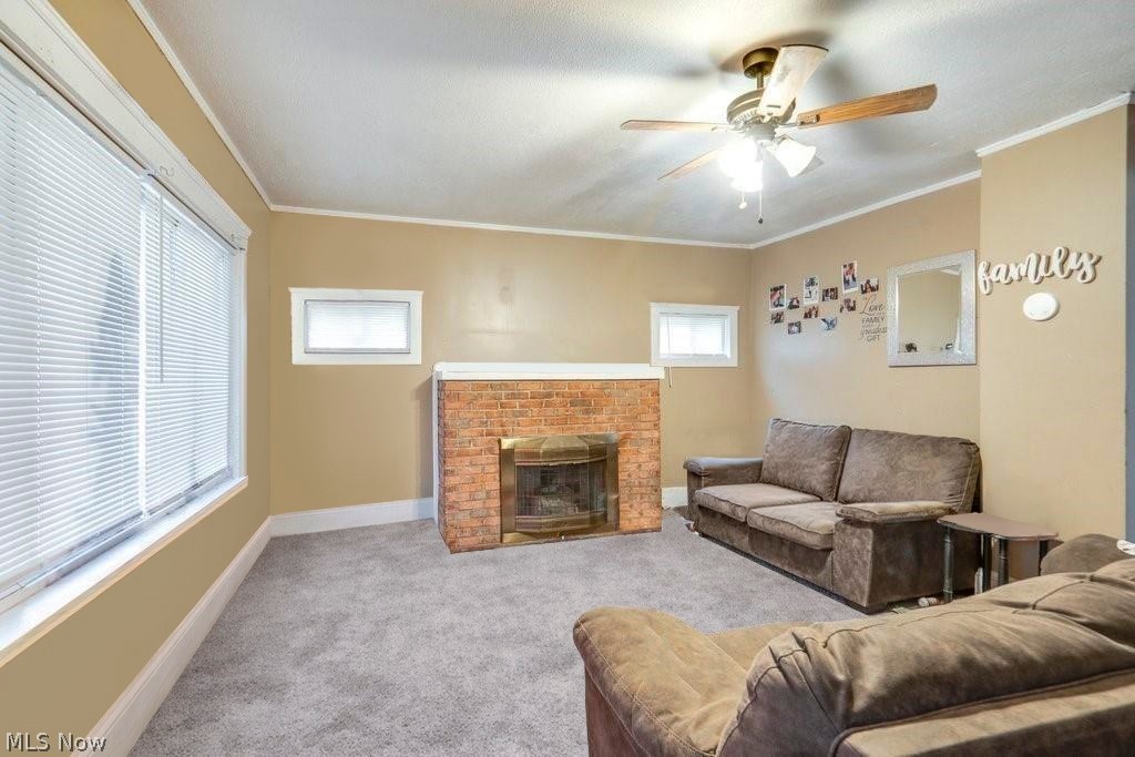2036 W 83rd Street Cleveland OH 44102