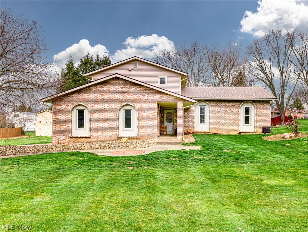 3881 Mahogany Street NW Uniontown OH 44685