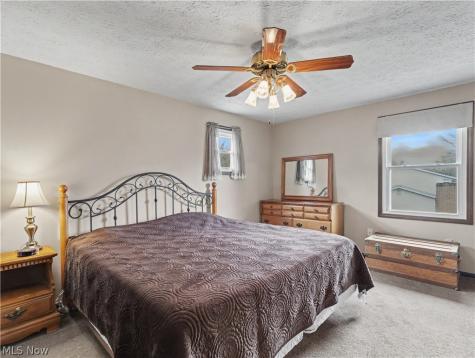 3881 Mahogany Street NW Uniontown OH 44685