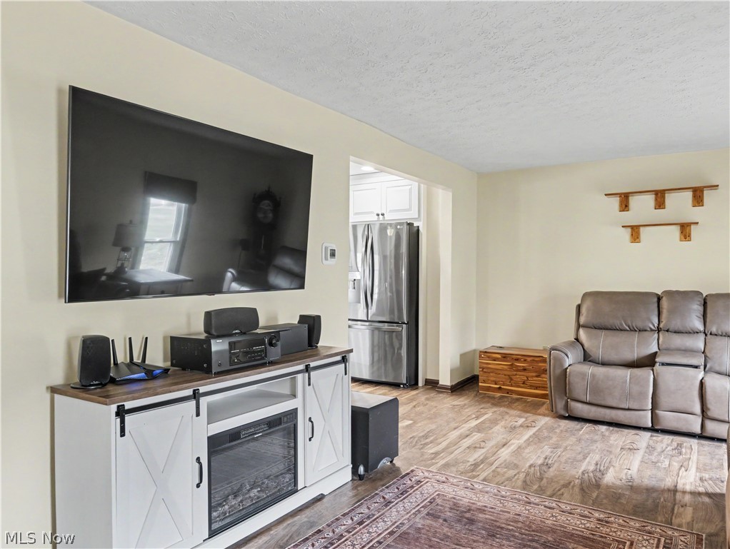 3881 Mahogany Street NW Uniontown OH 44685