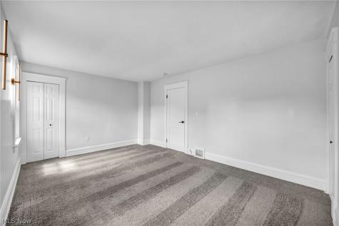 17414 Cannon Avenue Lakewood OH 44107