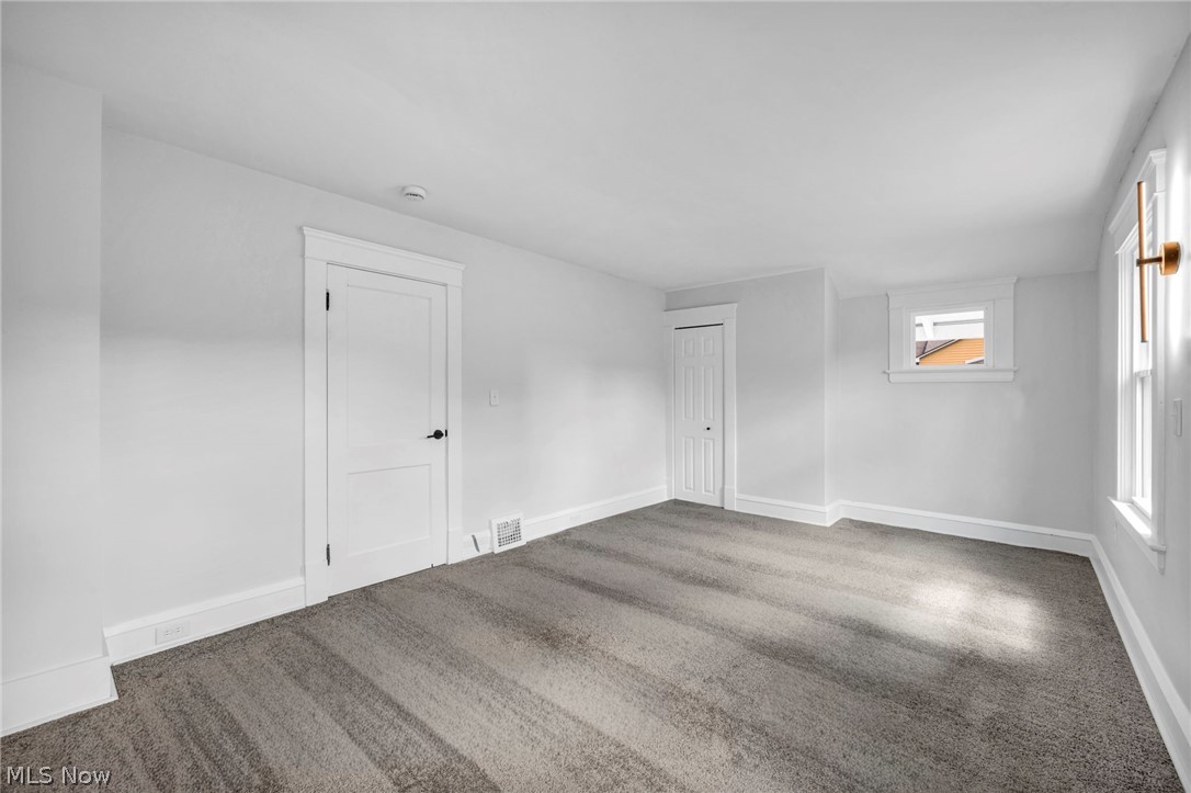 17414 Cannon Avenue Lakewood OH 44107
