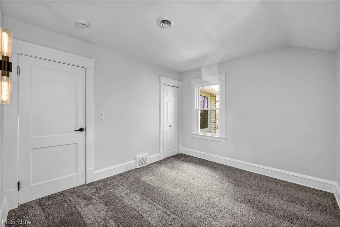 17414 Cannon Avenue Lakewood OH 44107