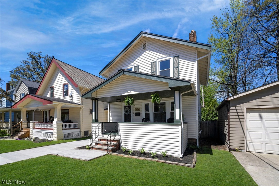 17414 Cannon Avenue Lakewood OH 44107