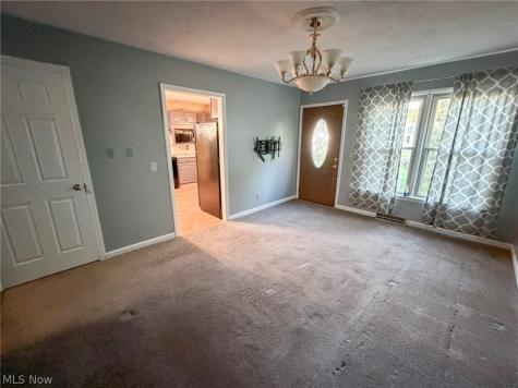 1076 Homestead Alliance OH 44601