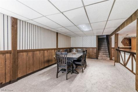 2470 Easton Street NE Canton OH 44721