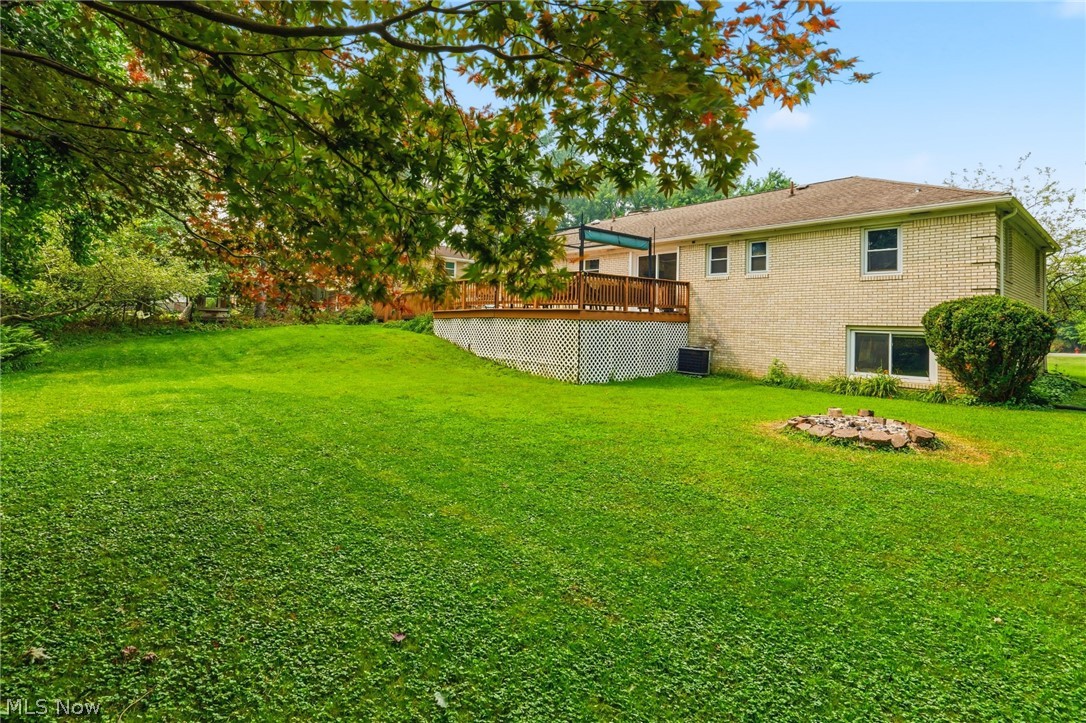 2470 Easton Street NE Canton OH 44721