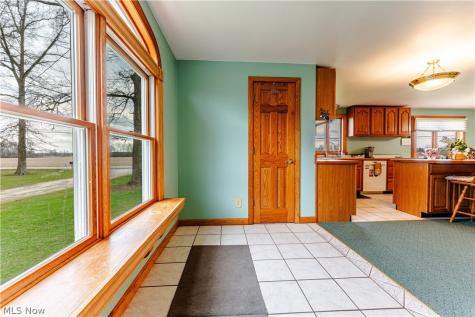 6401 Moff Road Atwater OH 44201