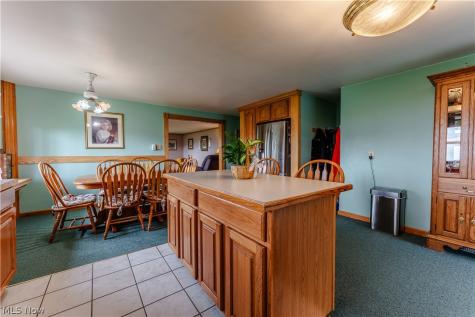 6401 Moff Road Atwater OH 44201