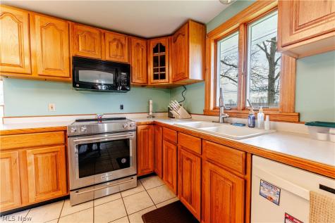 6401 Moff Road Atwater OH 44201