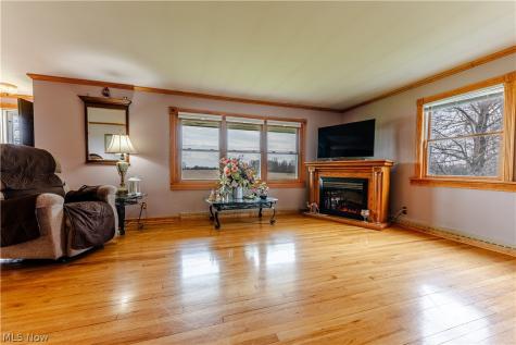 6401 Moff Road Atwater OH 44201