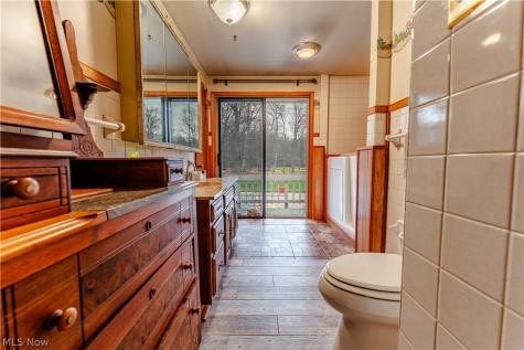 6401 Moff Road Atwater OH 44201