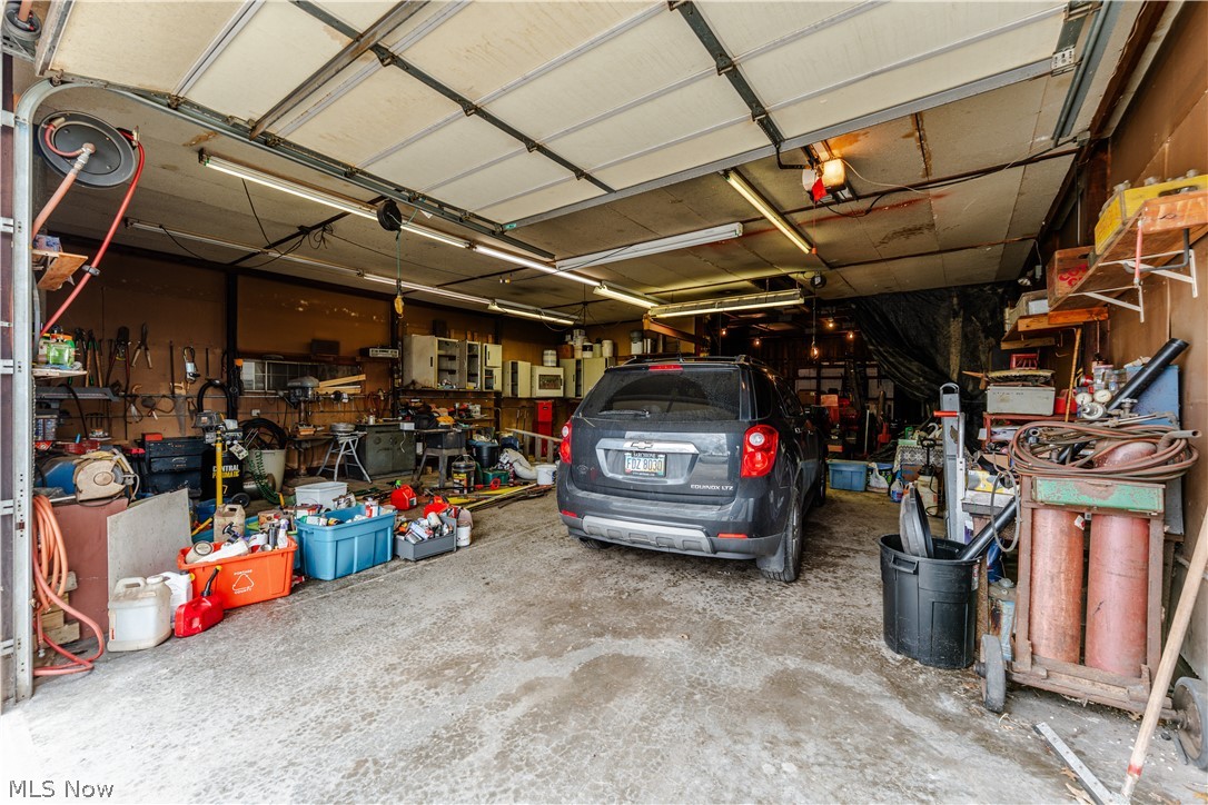 6401 Moff Road Atwater OH 44201